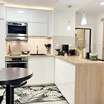 Appartement Moderne 3 Pièces, 5 Couchages, - Fr-1-251-880